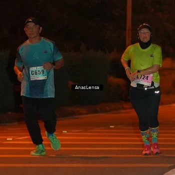 Runner Photo 8802438