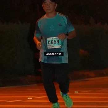 Runner Photo 8802439