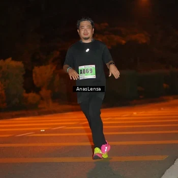 Runner Photo 8802441