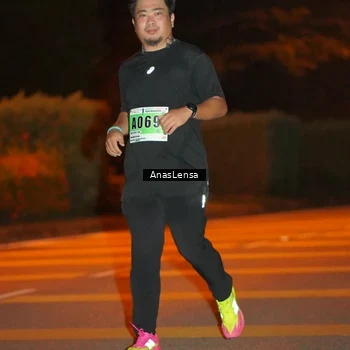 Runner Photo 8802442