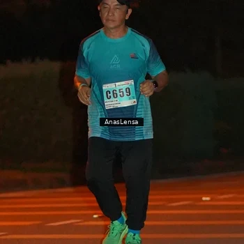 Runner Photo 8802486