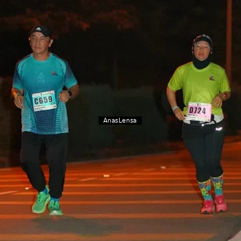 Runner Photo 8802489