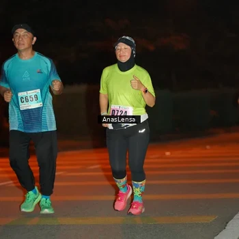 Runner Photo 8802502