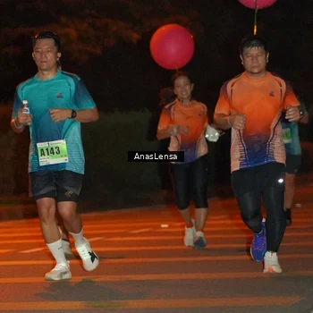 Runner Photo 8802796