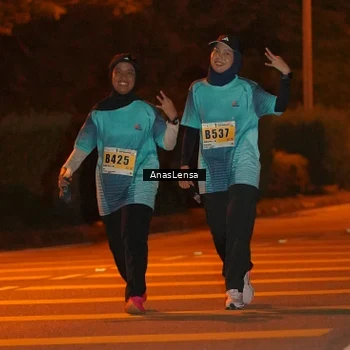 Runner Photo 8802824