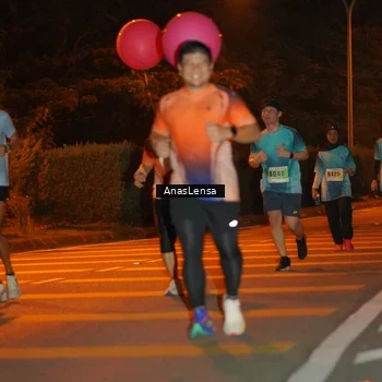 Runner Photo 8802827