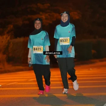 Runner Photo 8802921