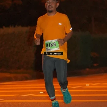 Runner Photo 8802953