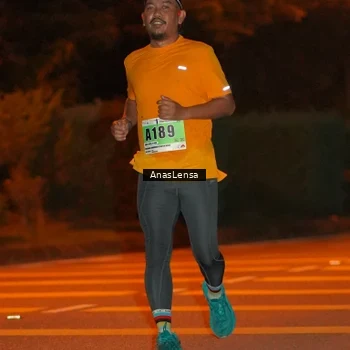 Runner Photo 8802995