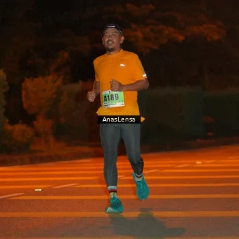 Runner Photo 8802996