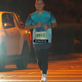 Runner Photo 8803150