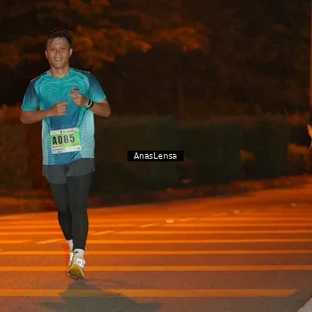 Runner Photo 8803151