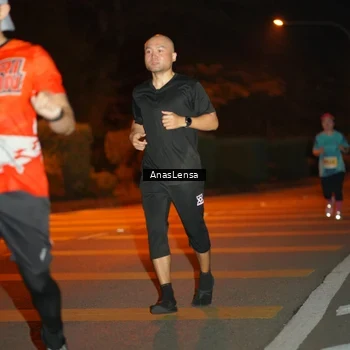 Runner Photo 8803306