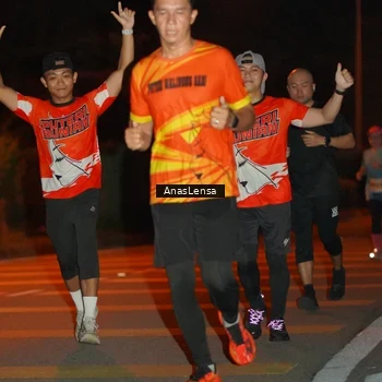 Runner Photo 8803308