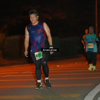 Runner Photo 8803334