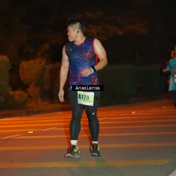 Runner Photo 8803344