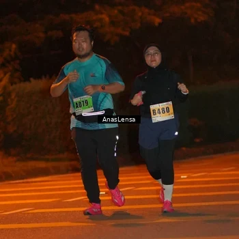 Runner Photo 8803355