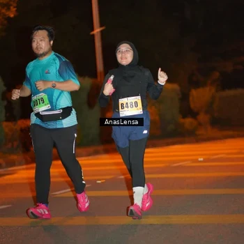 Runner Photo 8803364