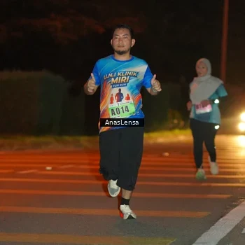 Runner Photo 8803510