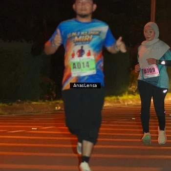 Runner Photo 8803512