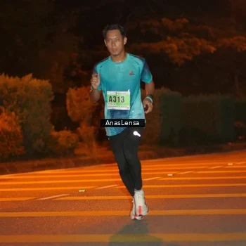 Runner Photo 8803718