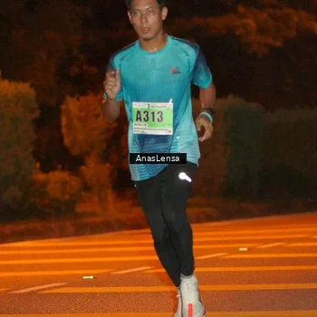 Runner Photo 8803720