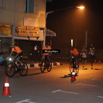 Runner Photo 8803741
