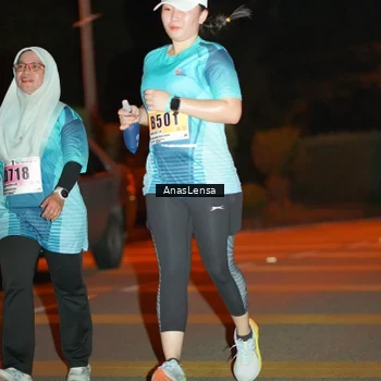 Runner Photo 8803992