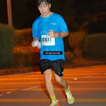 Runner Photo 8804062