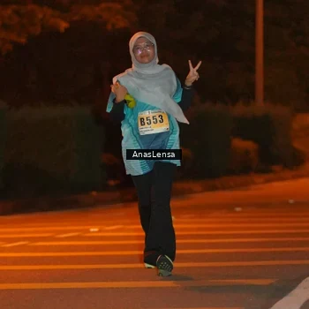 Runner Photo 8804146