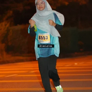 Runner Photo 8804182