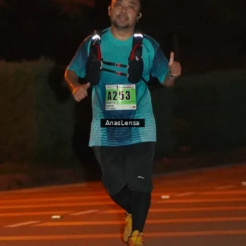Runner Photo 8804217