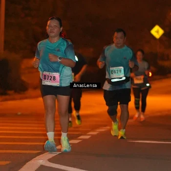 Runner Photo 8804332