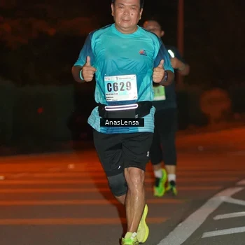 Runner Photo 8804434