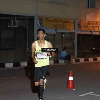 Runner Photo 8804477