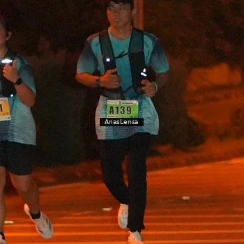 Runner Photo 8804499