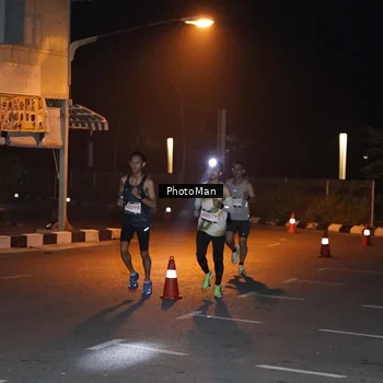 Runner Photo 8804502