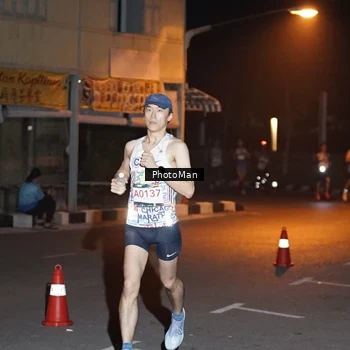 Runner Photo 8804503