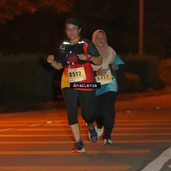 Runner Photo 8804526