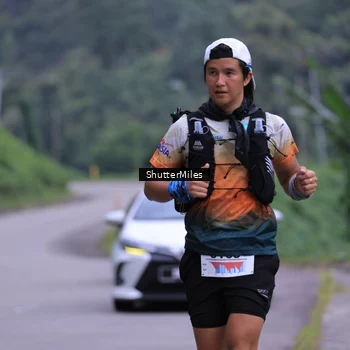Runner Photo 8804573