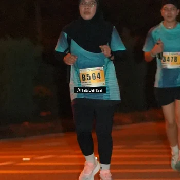 Runner Photo 8804586