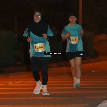 Runner Photo 8804587