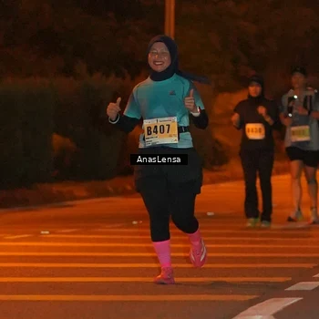 Runner Photo 8804634