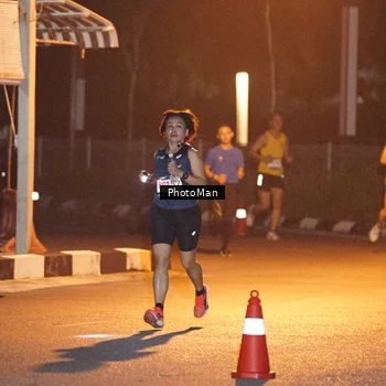 Runner Photo 8804635