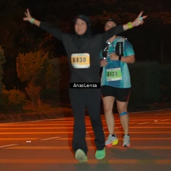 Runner Photo 8804657