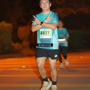 Runner Photo 8804672