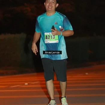Runner Photo 8804716