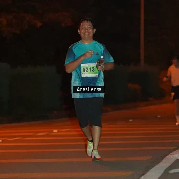 Runner Photo 8804724