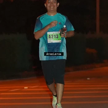 Runner Photo 8804725