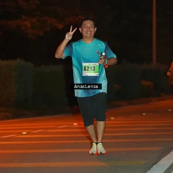 Runner Photo 8804729